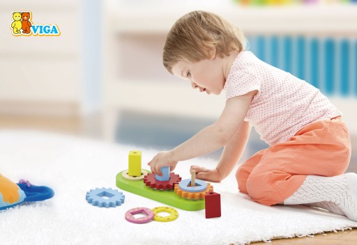 Viga Baby's First Drevené auto puzzle