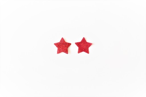 Hviezdicové nažehľovačky červené 15x15mm 10 ks