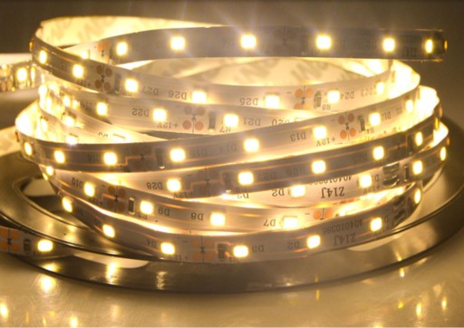 2835 300 LED pás 1m teplá alebo studená biela 4,8Wm