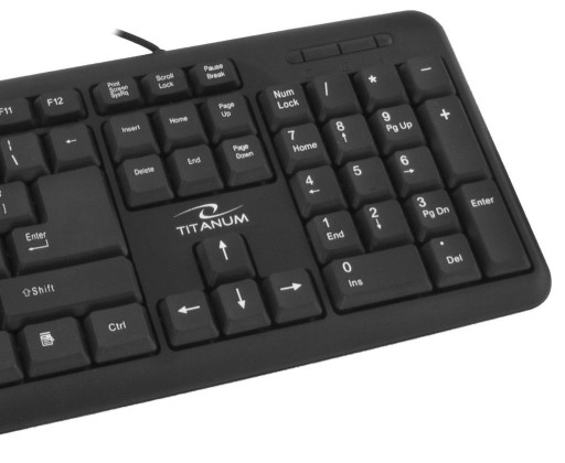 KÁBLOVÁ KLÁVESNICA TITANÁ. ŠTANDARDNÉ USB