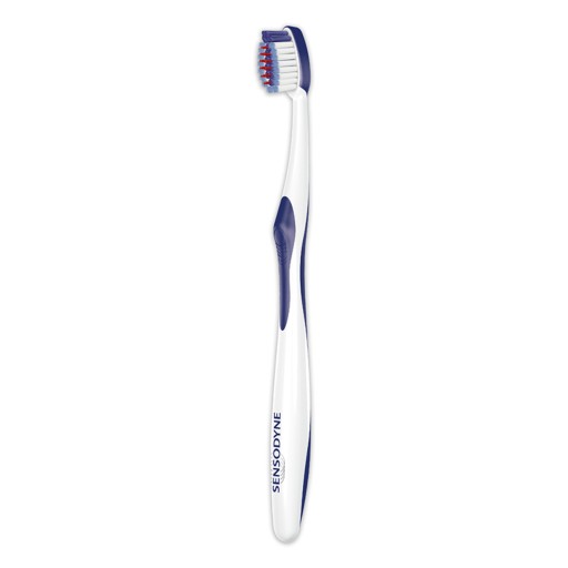Sensodyne Sensitivity a zubná kefka na ďasná