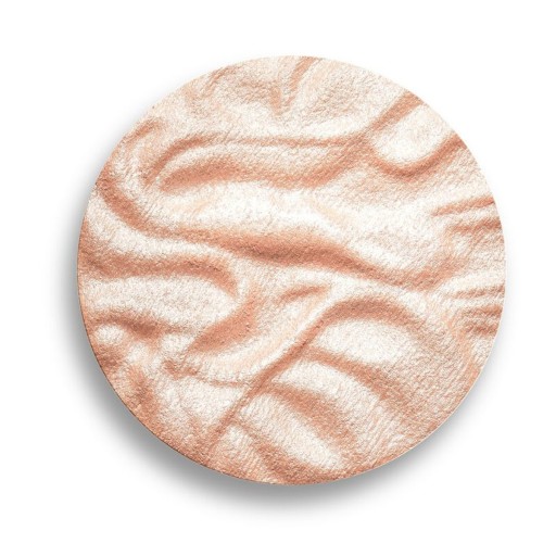 Makeup Revolution Reloaded Highlighter Dare To face highlighter