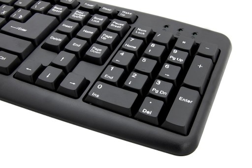 TITANUM Štandardná klávesnica TKR101 USB ruská