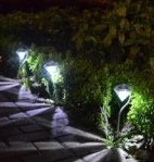 Solárna LAMPA 2 LED DIAMANTOVÁ 2v1 viacfarebná / biela