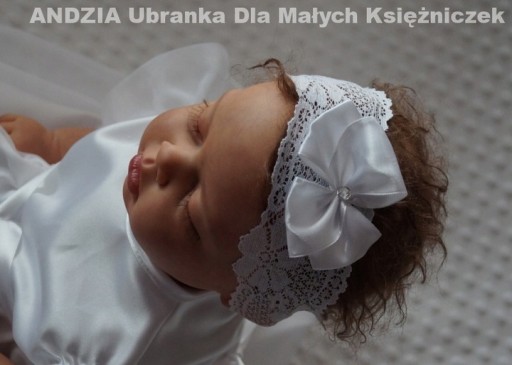 ČIPKOVÁ KRSTNÁ ČELENKA PRE PRINCEZNÚ