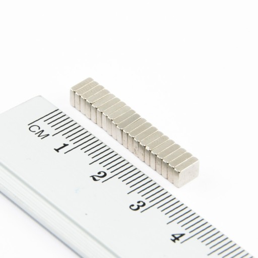NEODYMIOVÝ MAGNET TANIER 5x4x1,5 N38 50 KS