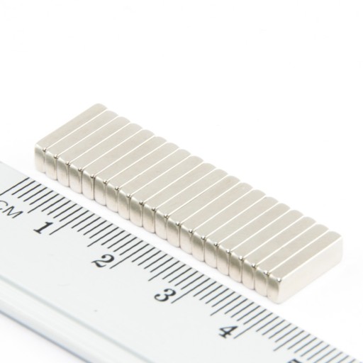 NEODYMOVÝ MAGNET TANIER 12x4x2 N38 - 25 KS