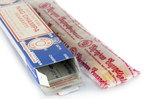 NAG CHAMPA POLLEN vonné tyčinky SATYA Kadidlo 15g
