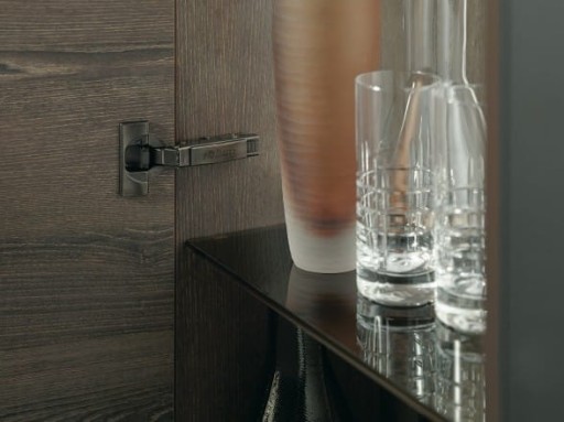 BLUM rovné vedenie CLIP 175H3100 - ONYX