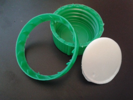 250 ml FĽAŠA so stupnicou, plniaci uzáver, 30 mm, tvrdá, CHEMICKÁ ODOLNÁ, HDPE 1127