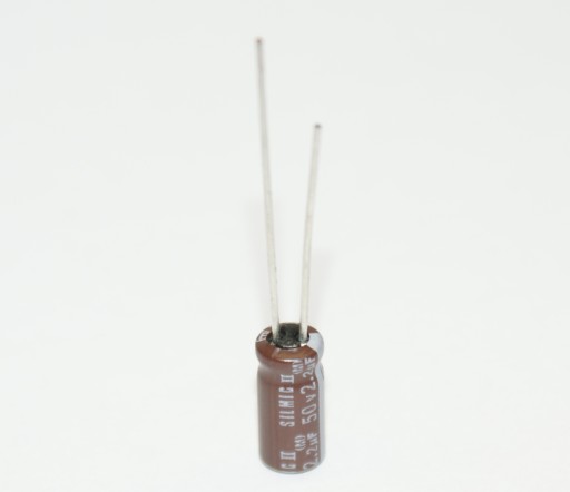 ELNA SILMIC II RFS 2,2uF/50V PRE AUDIO 6ks. (#103)