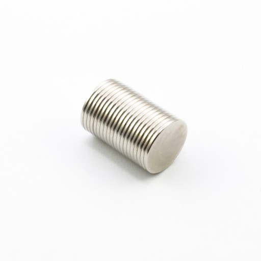 VALEC NEODYMOVÝ MAGNET 13x1 N38 SADA 15 ks