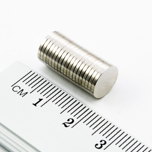 VALEC NEODYMIOVÝ MAGNET 9x1 N38 SADA 30 KS