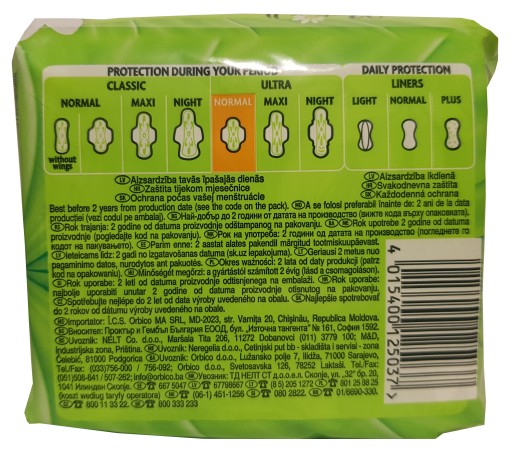 NATURELLA ULTRA 10 hygienických vložiek s KRÍDLAMI CAMELIE