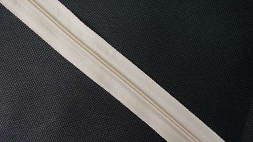 PÁSKA NA Zips BÉŽOVÁ Zips 3 MM ŠPIRÁLA + Zipsy