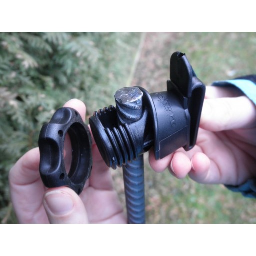 IRUBLOC IZOLÁTOR NA okrúhle stĺpiky PASTUCH 1KS