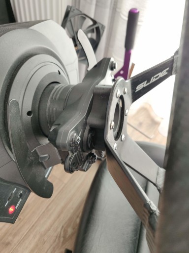 Adaptér Thrustmaster (T300, T500, T300 RS, TX)