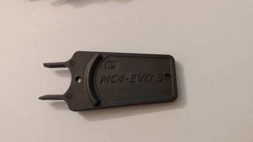 STAUBLI ODPOJOVACÍ KĽÚČ PRE KONEKTORY MC4 A MC4 EVO2