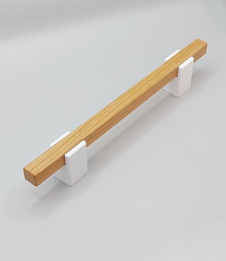 Drevená nábytková rúčka z dubu, dĺžka 230mm, šírka 160mm