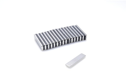 Neodymový tanierový magnet MPŁ 25x6x2 N38