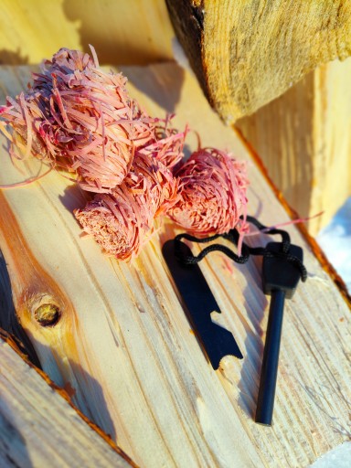 PRVÝ SO ZAPALOVAČOM KINDLING KIT SURVIVAL BUSHCRAFT