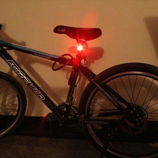 BIKE SVETLÁ LED CYKLISTICKÁ LAMPA PREDNÁ ZADNÁ 2KS