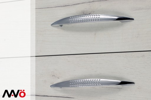 ÚCHYTKA NA NÁBYTOK ÚCHYTKA NA NÁBYTOK SKRIŇOVÁ ÚCHYTKA ZÁSUVKY ZNAL CHROME 128MM