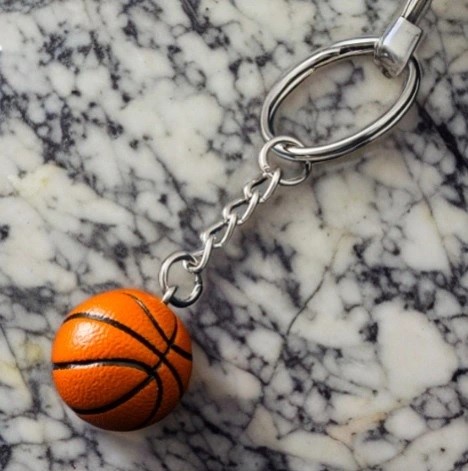 BASKETBALOVÝ KEYRING - BASKETBAL - športový KEYRING pre BASKETBALOVÉHO HRÁČA
