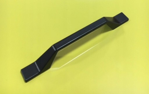 ÚCHYTKA NA NÁBYTOK -128mm MATNÁ ČIERNA MODERNÁ