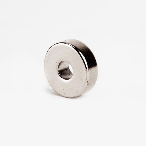 PRSTEŇOVÝ MAGNET 10X4 OTVOR 4,3mm