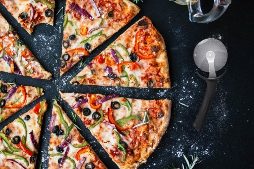 ČEPEL PIZZA NOŽA 8 CM NEREZ S KRYTKOM PRE PRESNÉ REZANIE