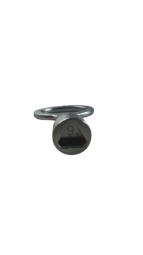 Zamak kľúč na skrinkové zámky, trojuholníkový, 9 mm