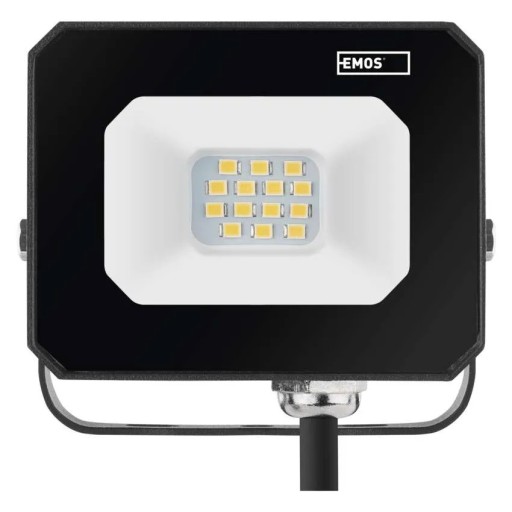 ZS2213 SIMPO LED reflektor 10W neutrálny 4000K IP65 1000lm EMOS
