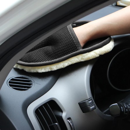 RUKAVICE NA UMÝVANIE A LEŠTENIE RÁFOV AUTOMOBILOV UMÝVAČKA HUBOVÁ VLNA