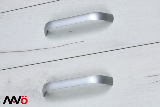 ÚCHYTKA NA NÁBYTOK KUCHYŇSKÁ SKRIŇKA ÚCHYTKA ÚCHYTKA NA NÁBYTOK ZÁSUVKY 160MM