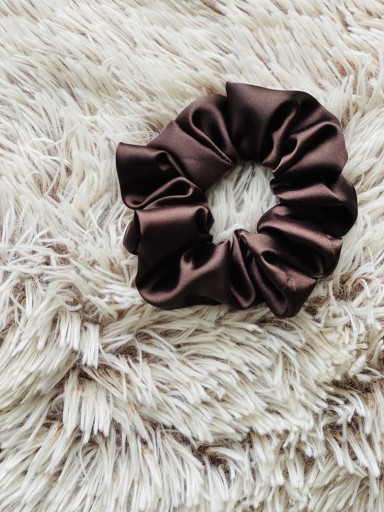 Saténová scrunchie kravata do vlasov Tmavá čokoláda