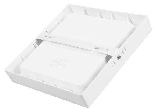 Prisadený LED panel 24W, neblikavý, CCD, štvorcový, silný, neutrálny