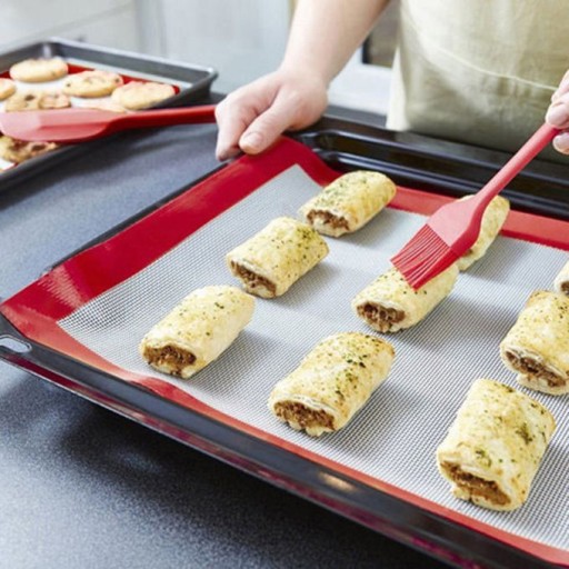 UNIVERZÁLNA SILIKONOVÁ PODLOŽKA NA PEČENIE CHLEBA COOKIES, PREVÁDZANÁ 30x40
