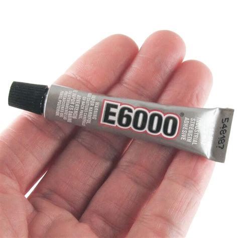 E6000 MINI Polyuretánové ELASTICKÉ LEPIDLO univerzálne 5,3ml