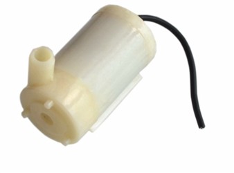 Mini pumpa na kvapalinu 50L/h 3-5V