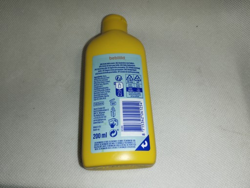 KRÉMOVÝ DETSKÝ KÚPEĽ VEGAN BEBILILD 200 ml 99% PRÍRODNÝ