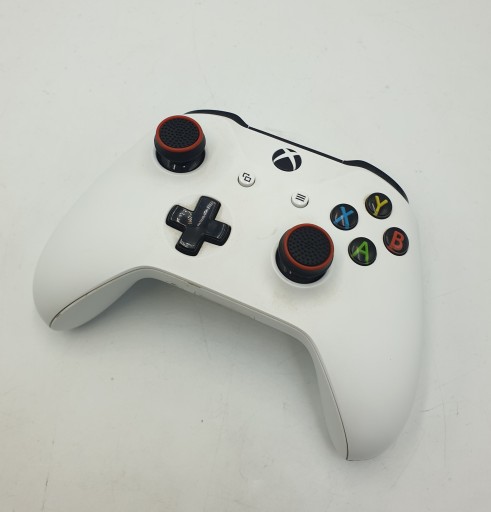 RUKY PREKRÝVAJÚCE VYMAZÁVANIE ANALOGOV PRE NINTENDO SWITCH 2x