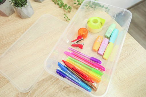 Priehľadná PLASTOVÁ NÁDOBA 5l s ergonomickými rukoväťami a krytom