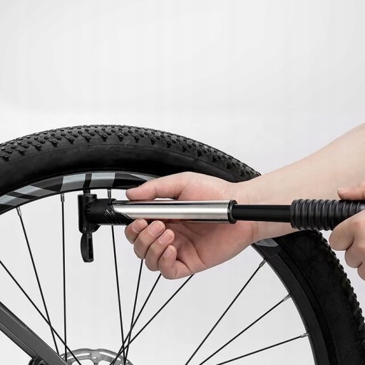 PUMPA NA BICYKEL S CYKLISTICKÝM DOPLNKOM IHLA S RUKOVOU CESTOVNÝ RÁM