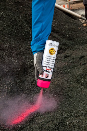 Geodetická farba Spray FLUO AMPERE ružová Trig-a-Cap Extra