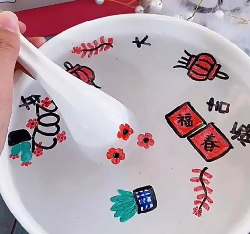KÚZELNÉ PERÁ, VÝLETY VODOU, KRESLENIE VODOU, SADA MALOVANIA PRE DETI