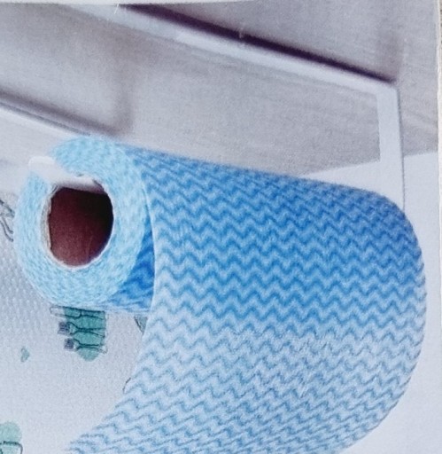 LINIO VEŠIAK NA UTERÁKY POD POLIČKU