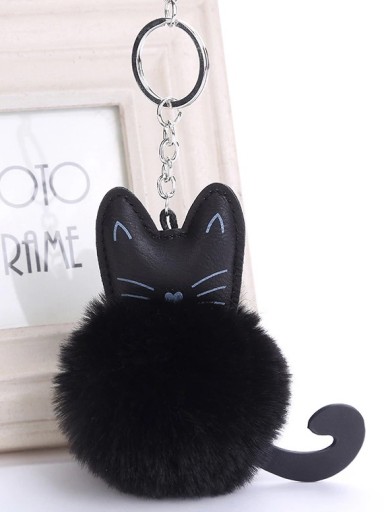POMPON KEYRING KOŽUŠINA ČIERNA MAČATÁ KAT