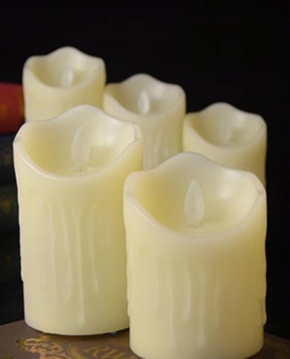 Sviečka s čiernou sviečkou, 17,5 cm biela vložka.