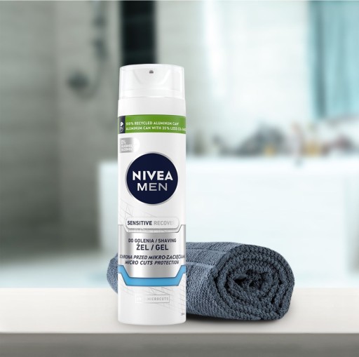 NIVEA MEN SENSITIVE RECOVERY Regeneračný gél na holenie pre mužov 200ml
